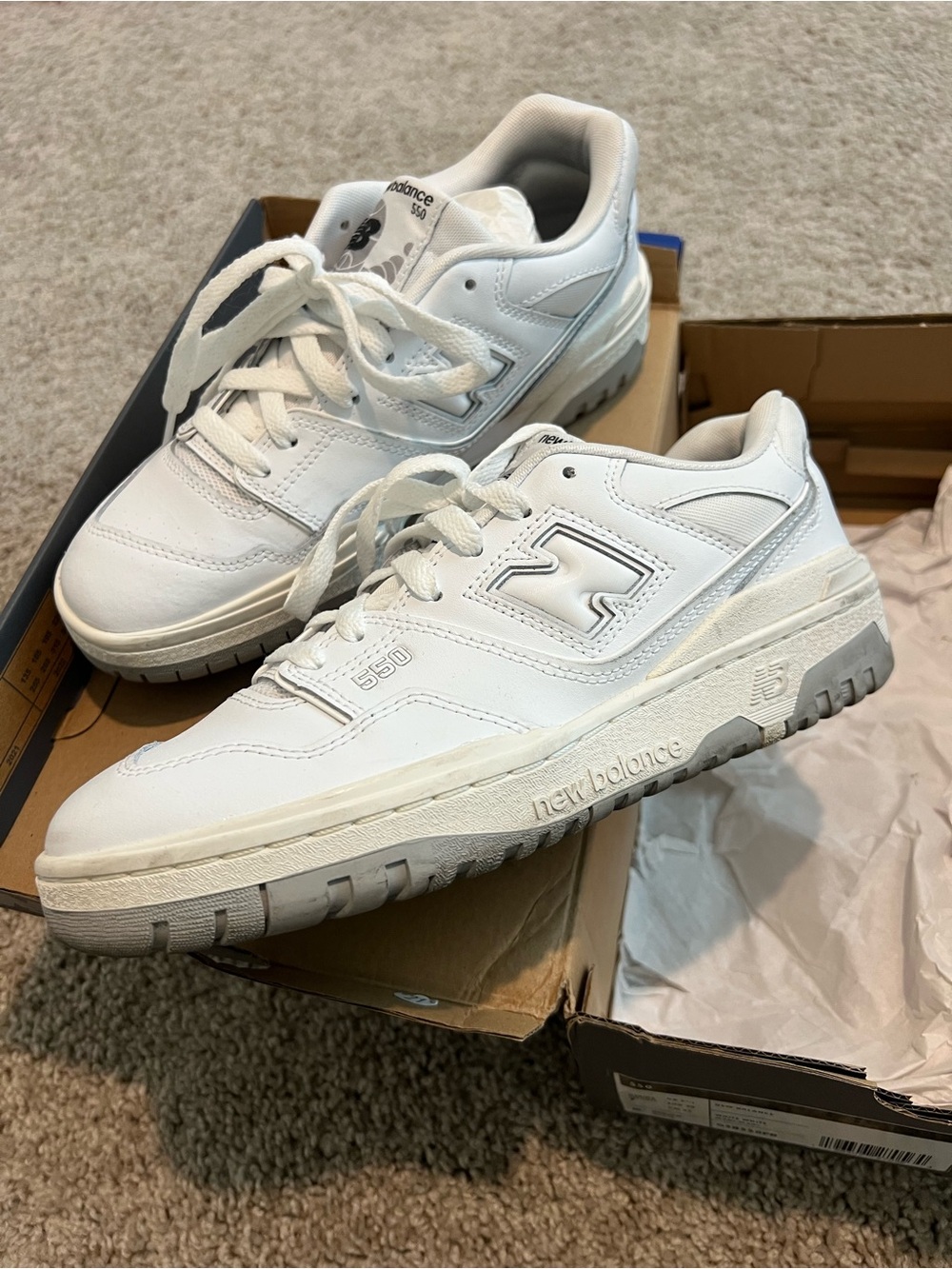 New Balance 550 White Low-Top Sneakers - Picture 2 of 9